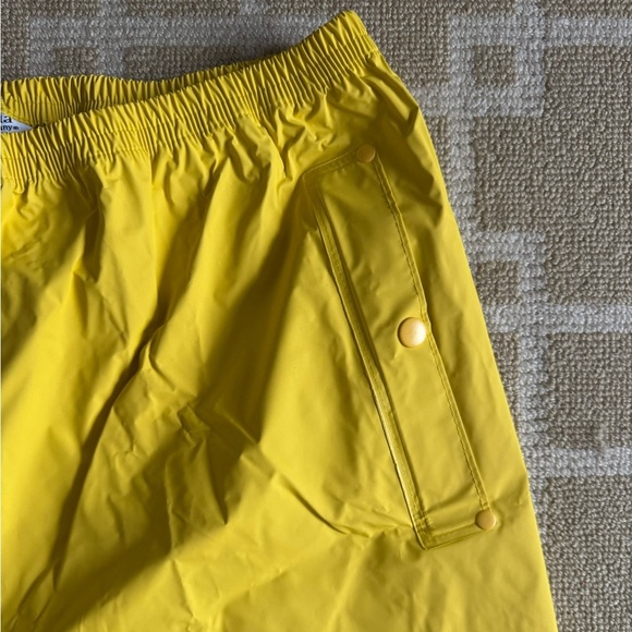 New Columbia Waterproof Nylon Shell Rain Pants Outdoor Fishing Camping Yellow XL - Picture 8 of 9
